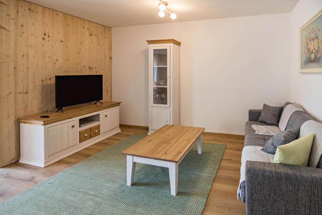 Ferienwohnung Haefele 2 Бад-Вурцах Экстерьер фото